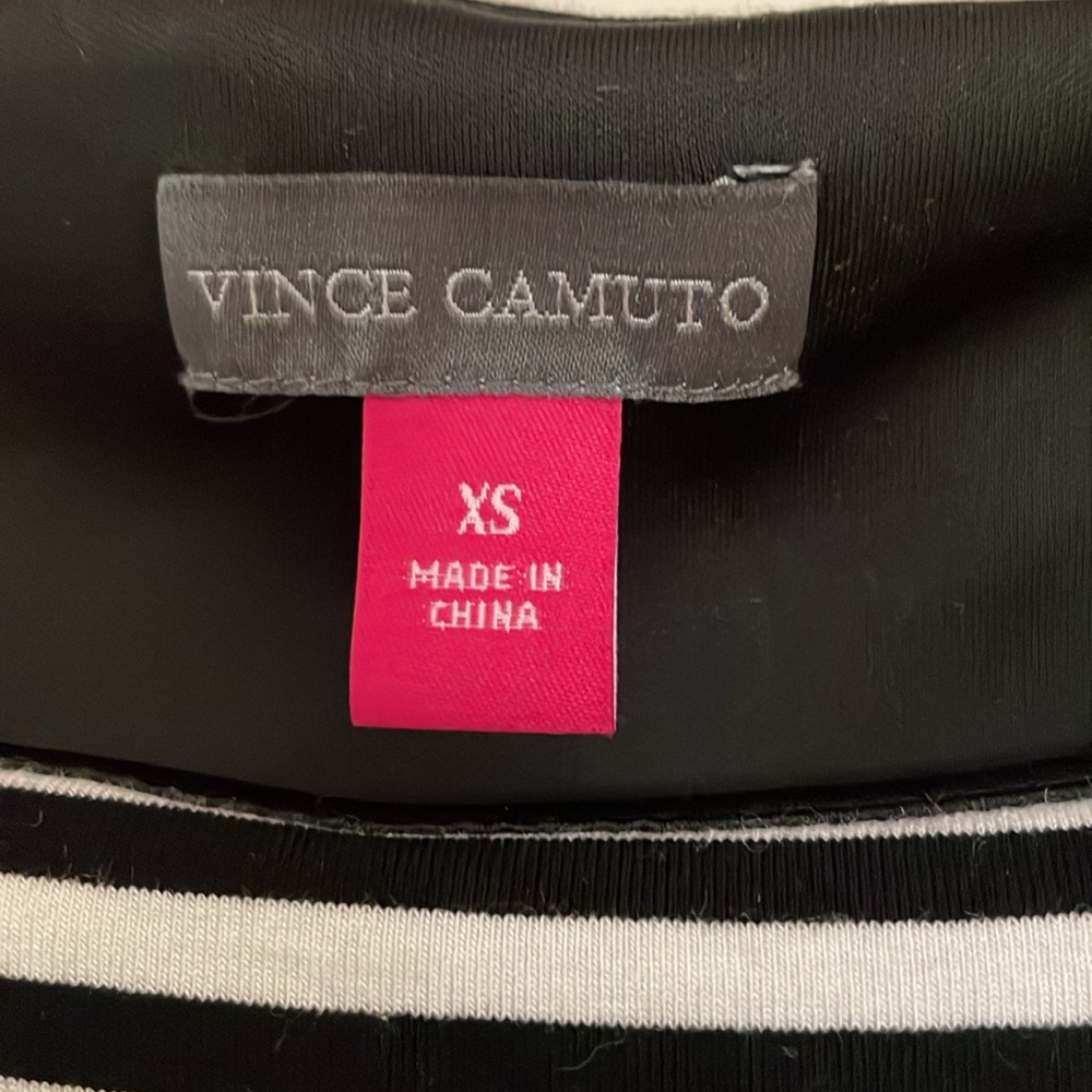 Vince Camuto Black and White 3/4 sleeve Striped Dress, size XS - Picture 2 of 6